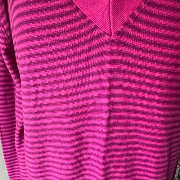 Tommy Hilfiger Large - Picture 4 of 8